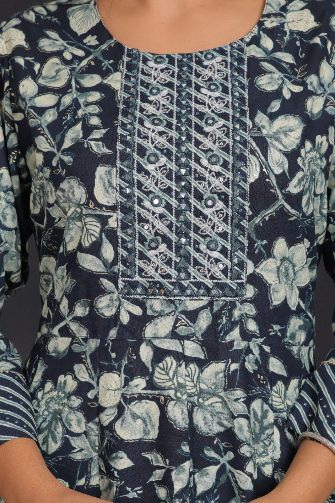 Traditionally Designed Blueish Kurta