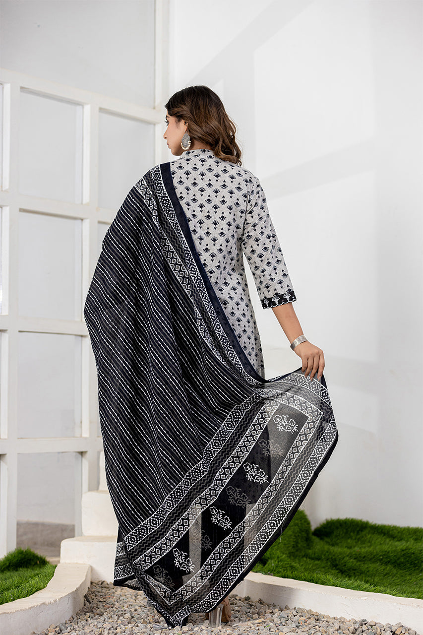 Black Colour Kurta Pant Set With Printed duppatta