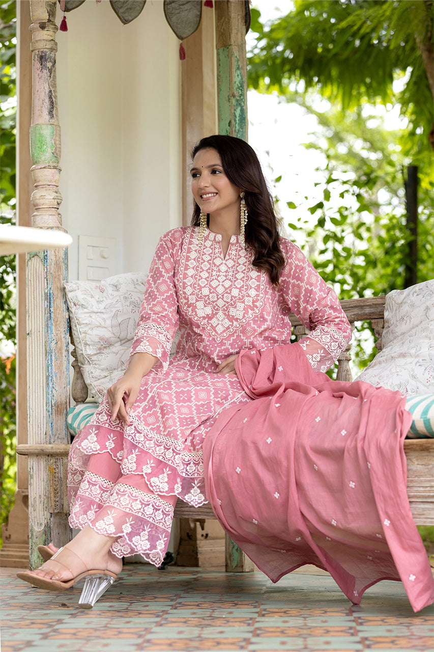 Pink colour kurta pant set with duppatta