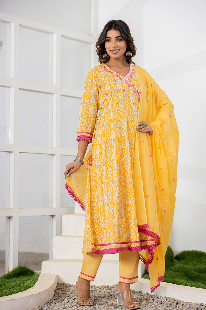 Yellow Colour Kurta Pant set With Duppatta