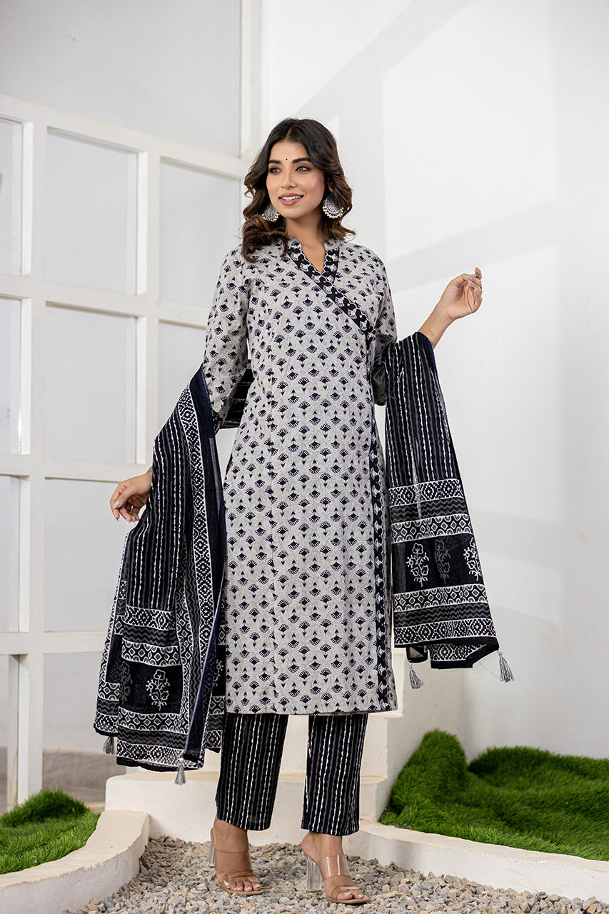 Black Colour Kurta Pant Set With Printed duppatta