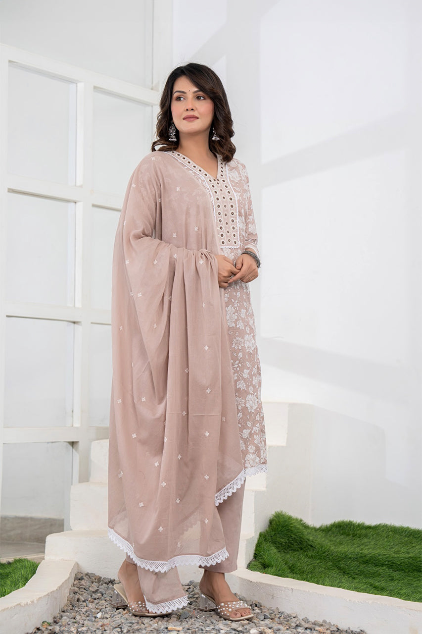 Grey colour kurta pant set with duppatta