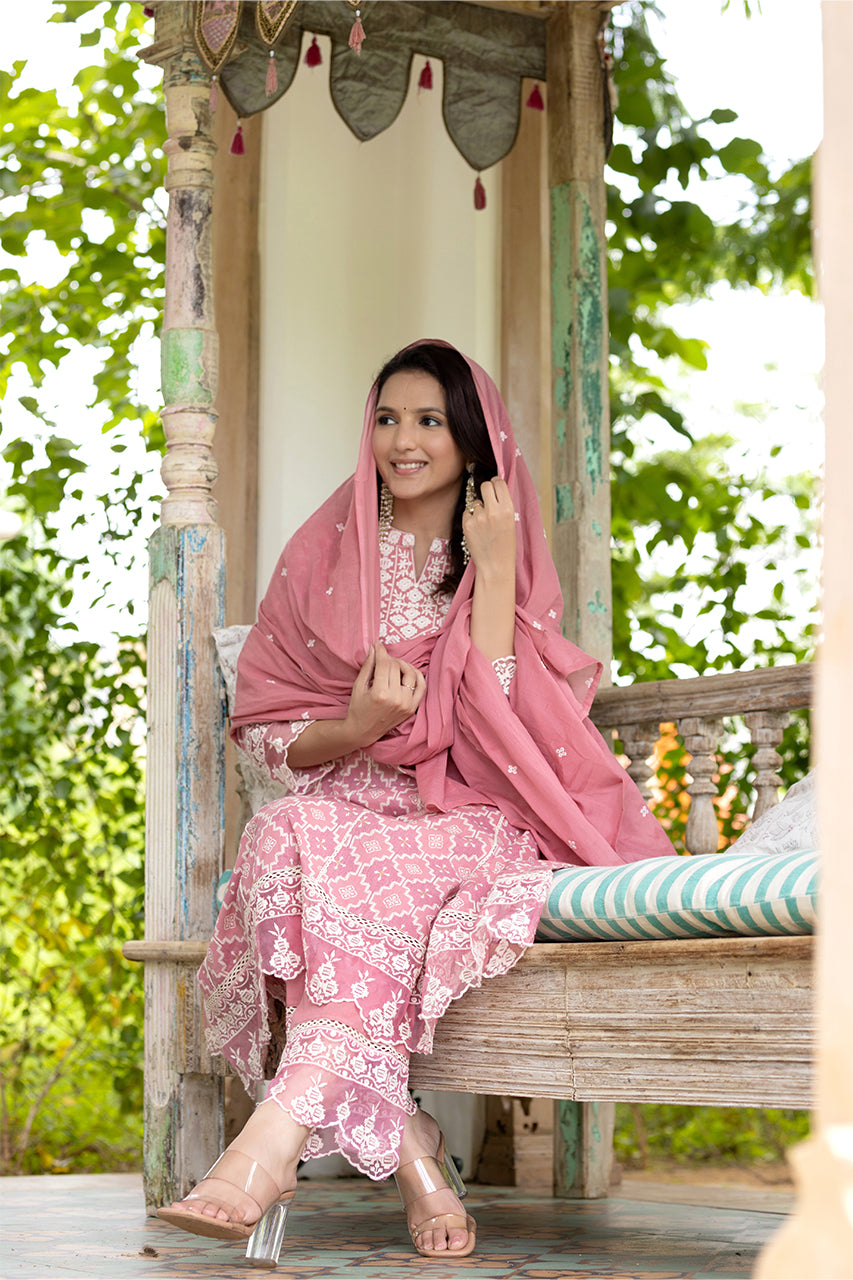 Pink colour kurta pant set with duppatta