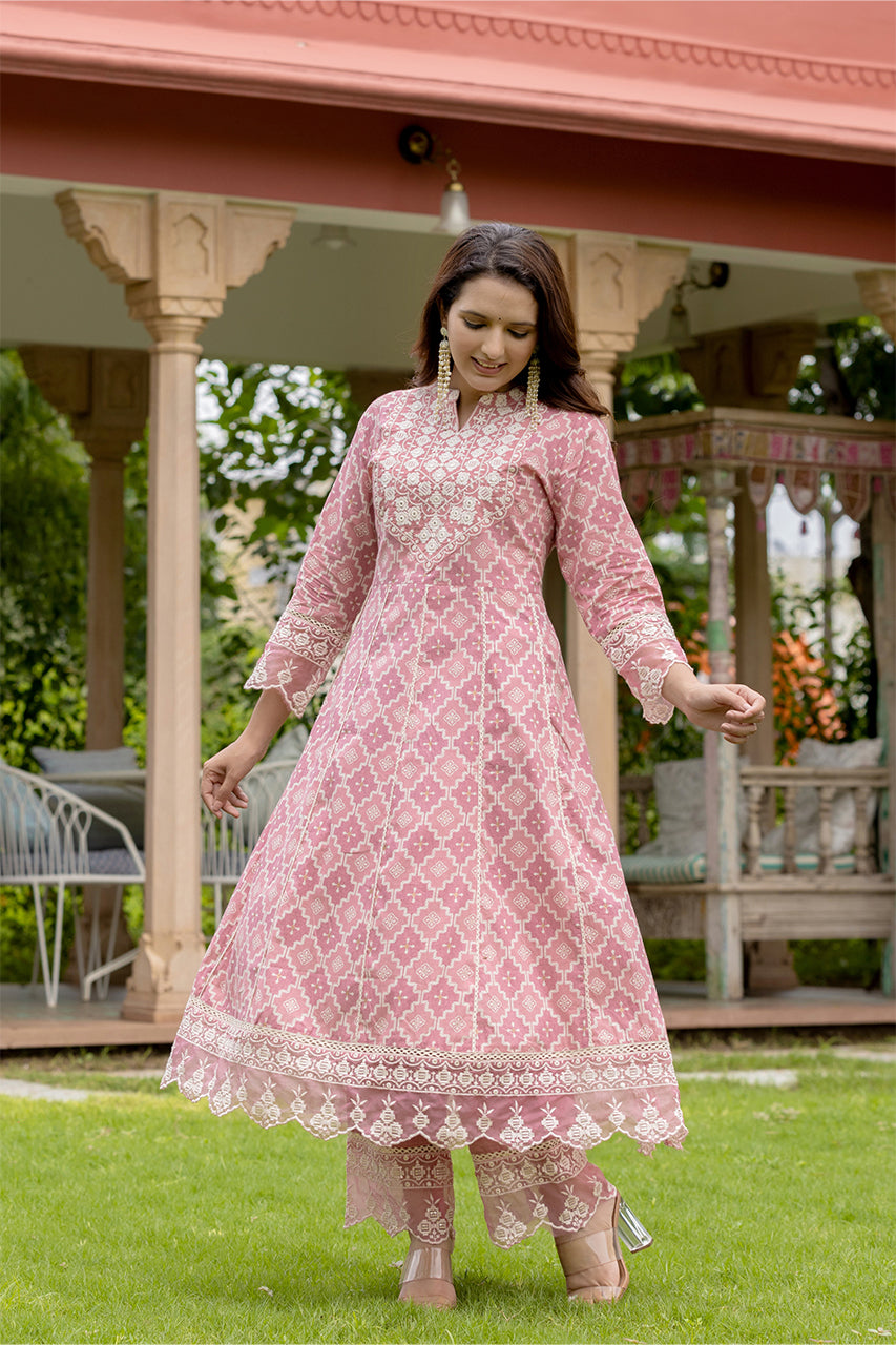 Pink colour kurta pant set with duppatta