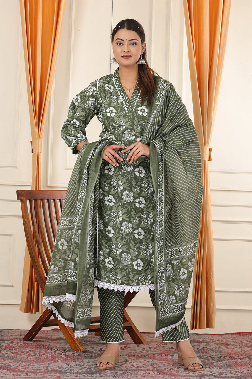 Green Colour Kurta pant set with duppatta